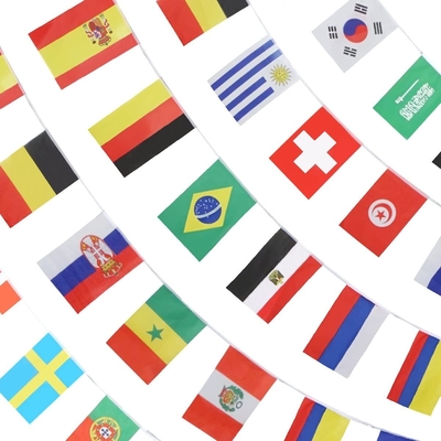 32 países atan las banderas del mundo Digital que imprime la impresión de seda