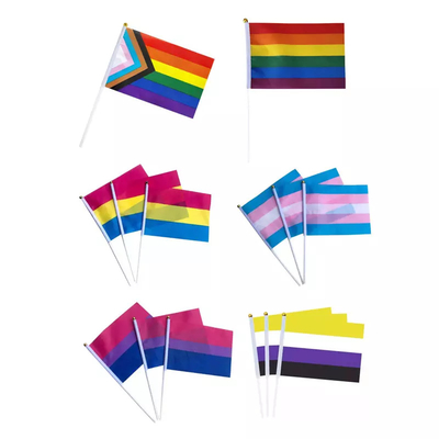 Bandera impresa del arco iris de Pride Flag Waterproof LGBT del progreso del PDA
